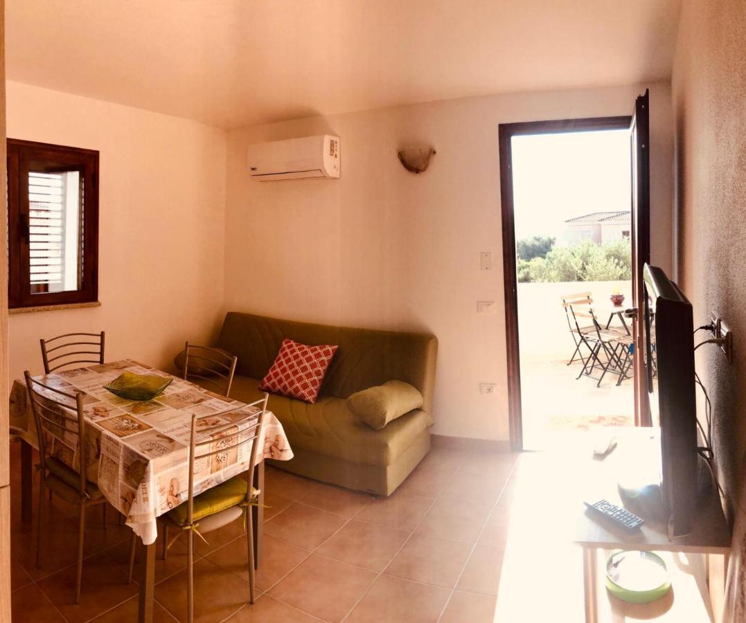 Siniscola Casa Vacanze Olmo Luaran gambar