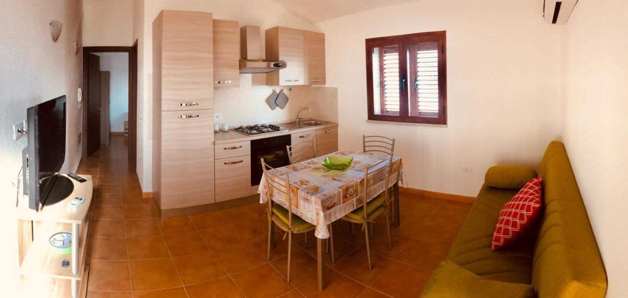 Siniscola Casa Vacanze Olmo Luaran gambar
